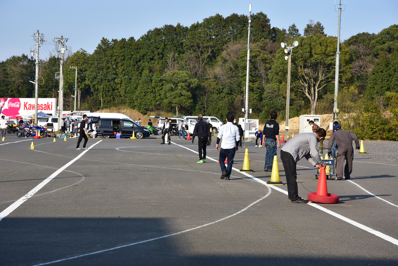 D72_9910.JPG
