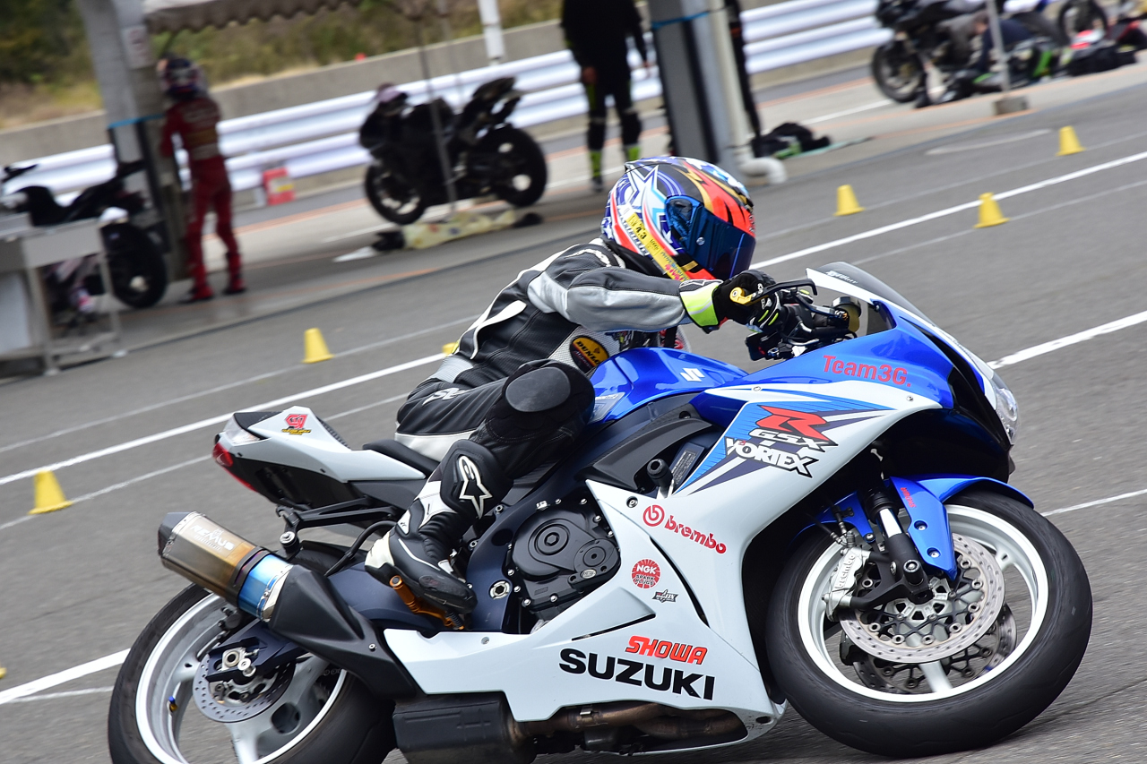 D72_0001_9990.JPG