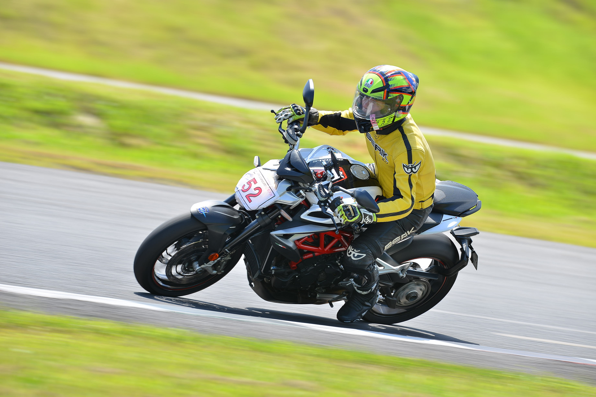D8J_1347.JPG