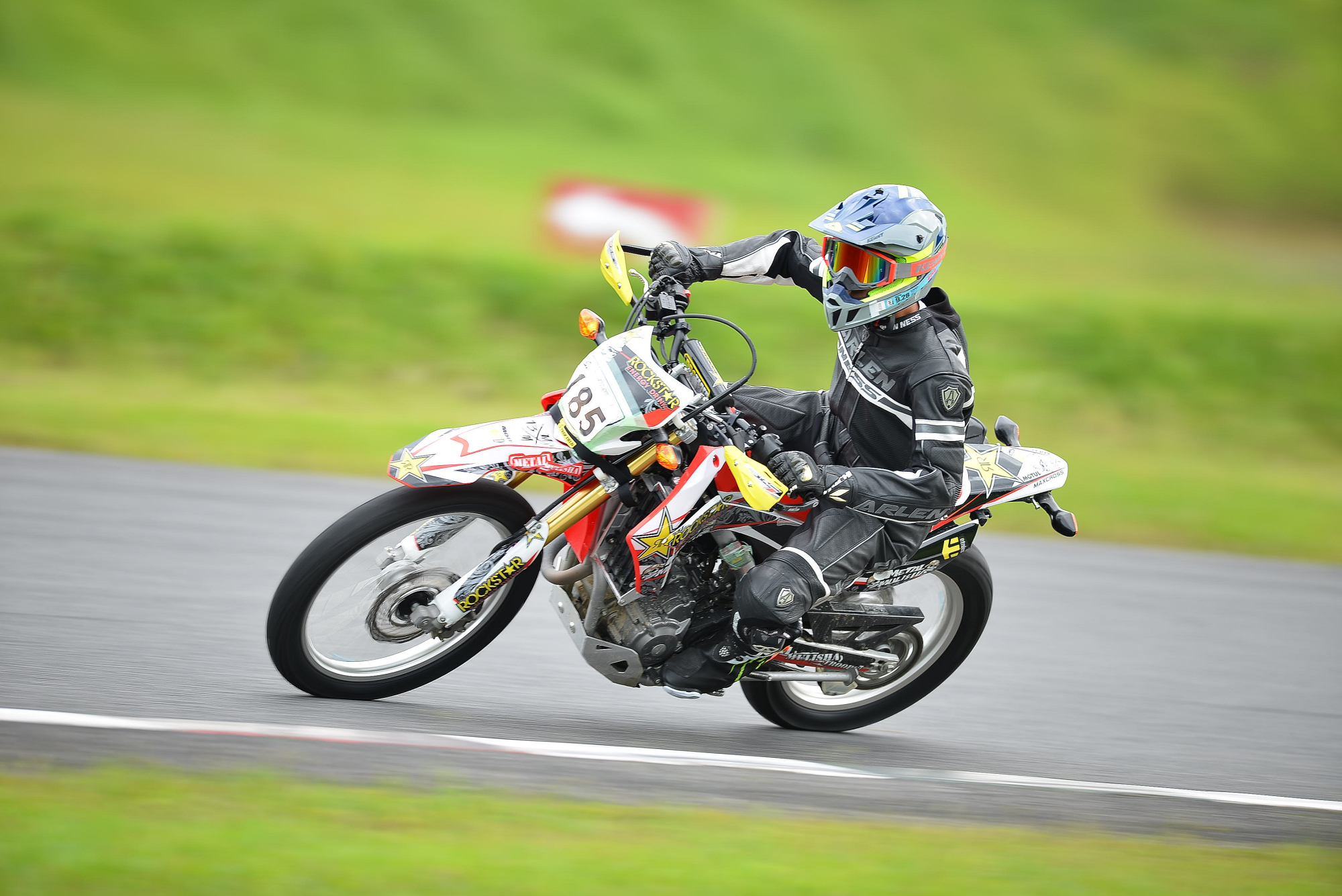 D8J_1176.JPG