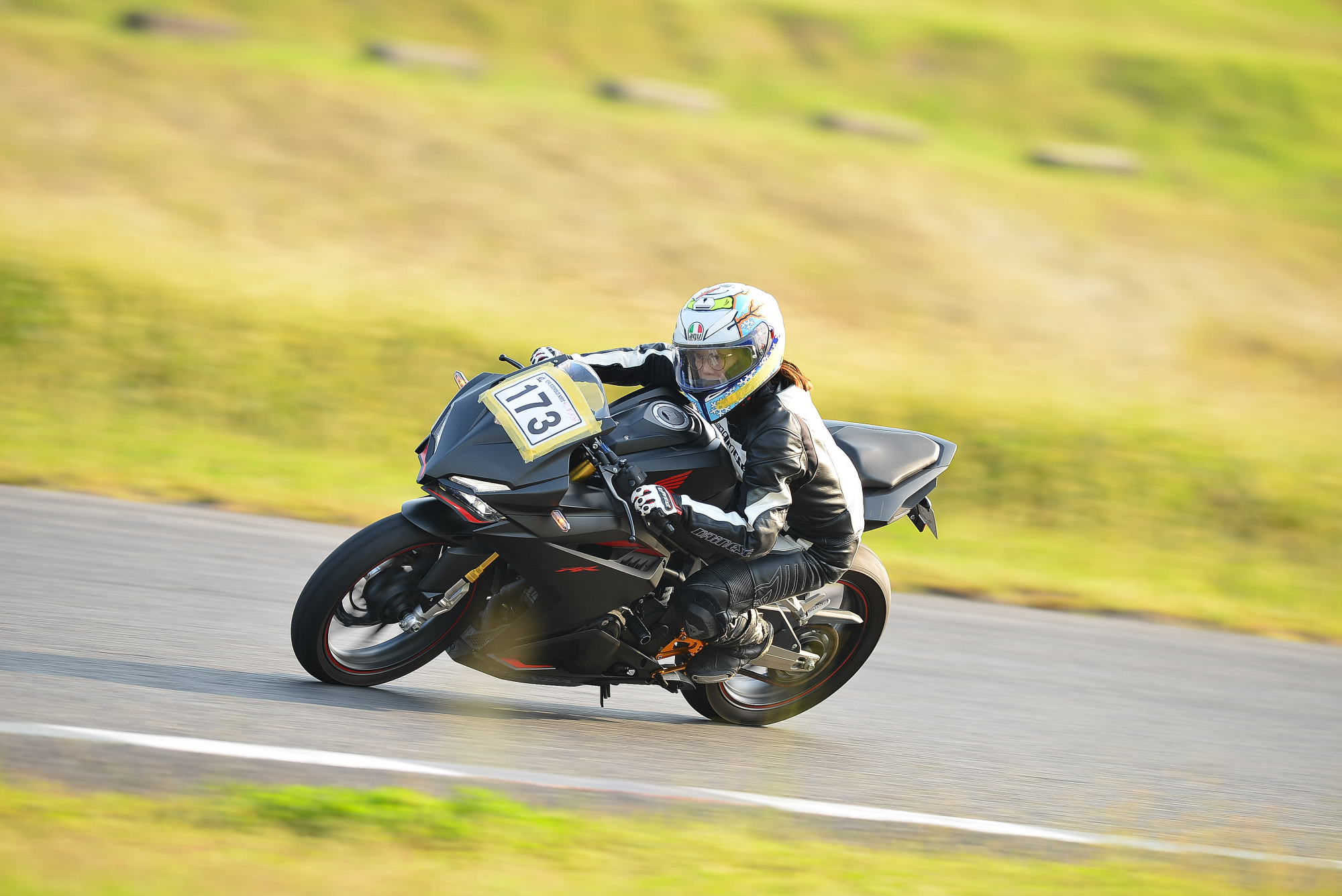 D8J_0886.JPG