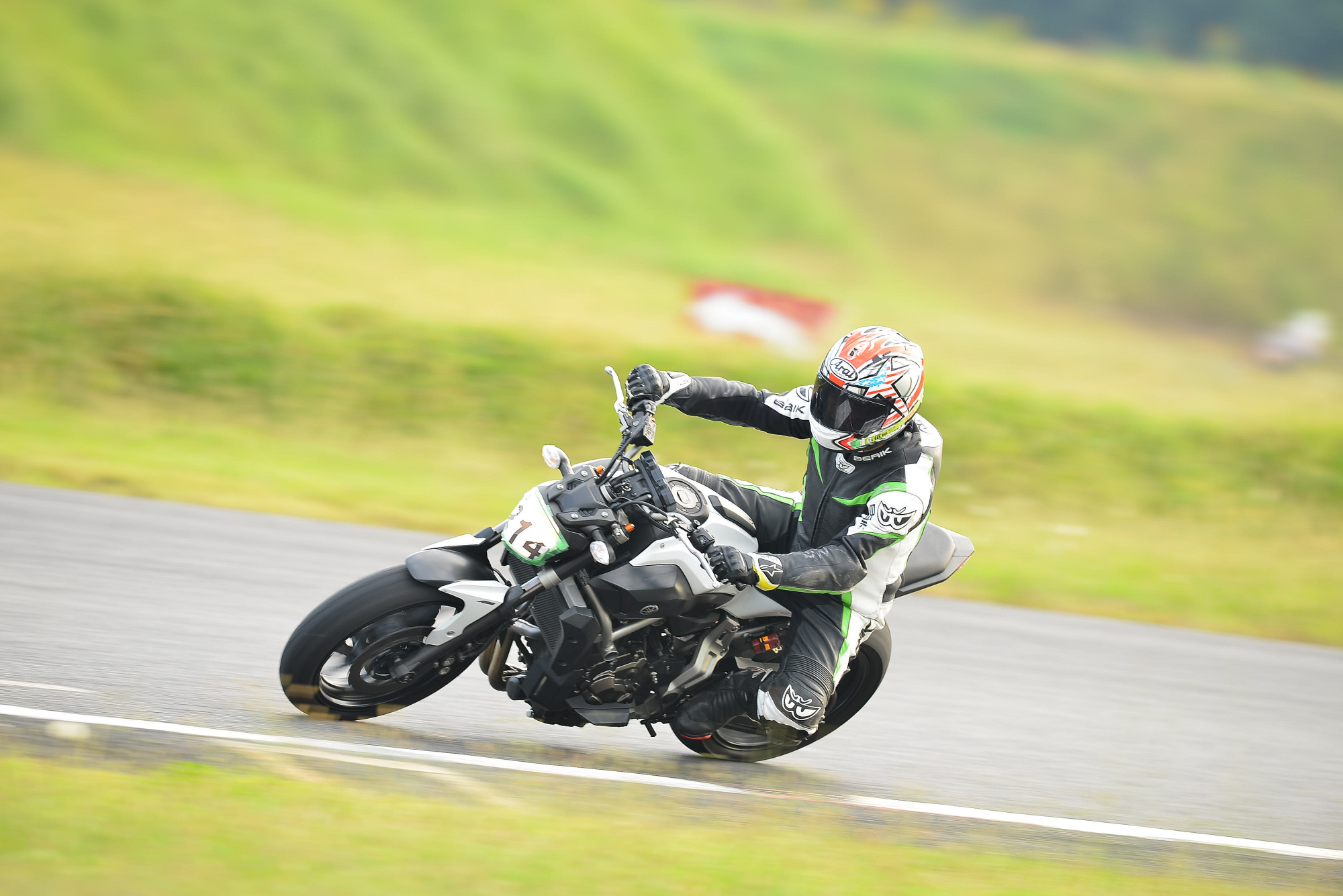 D8J_1329.JPG