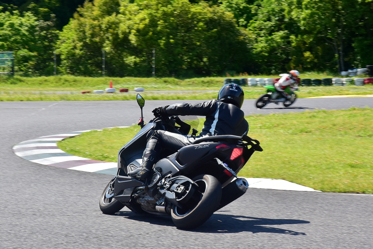 D72_9065.JPG