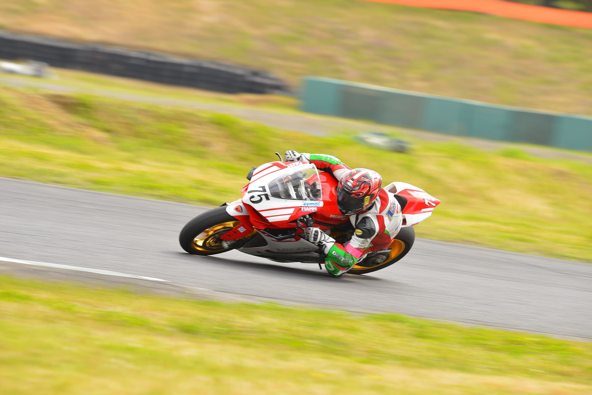 D8J_0172.JPG