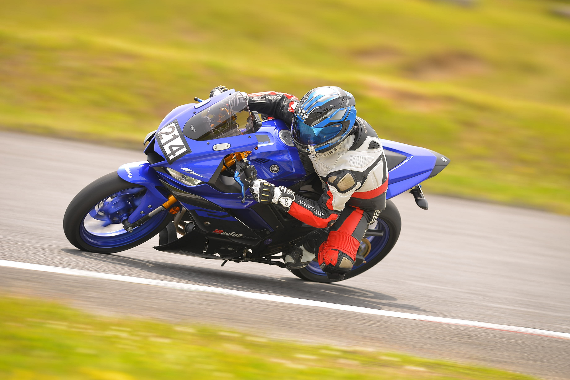 D8J_0116.JPG