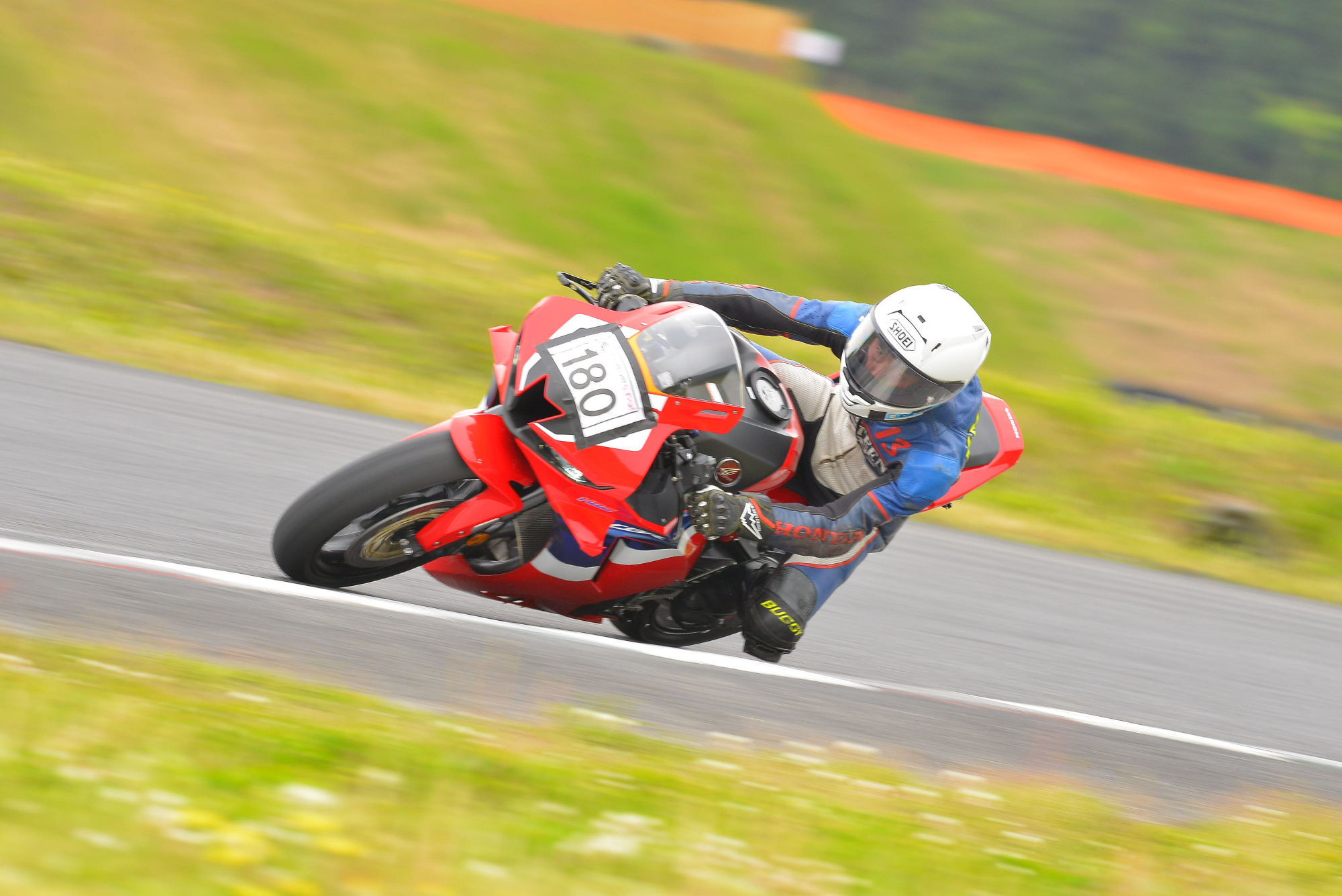 D8J_0975.JPG