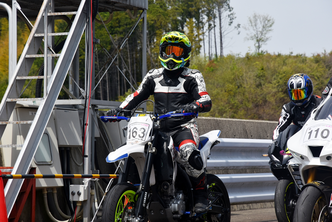 D72_3044.JPG