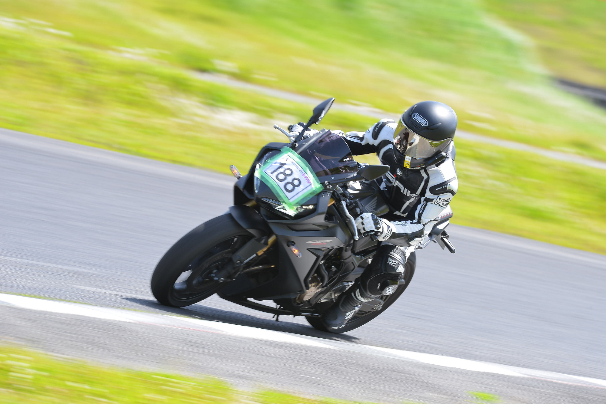 D8J_1002.JPG
