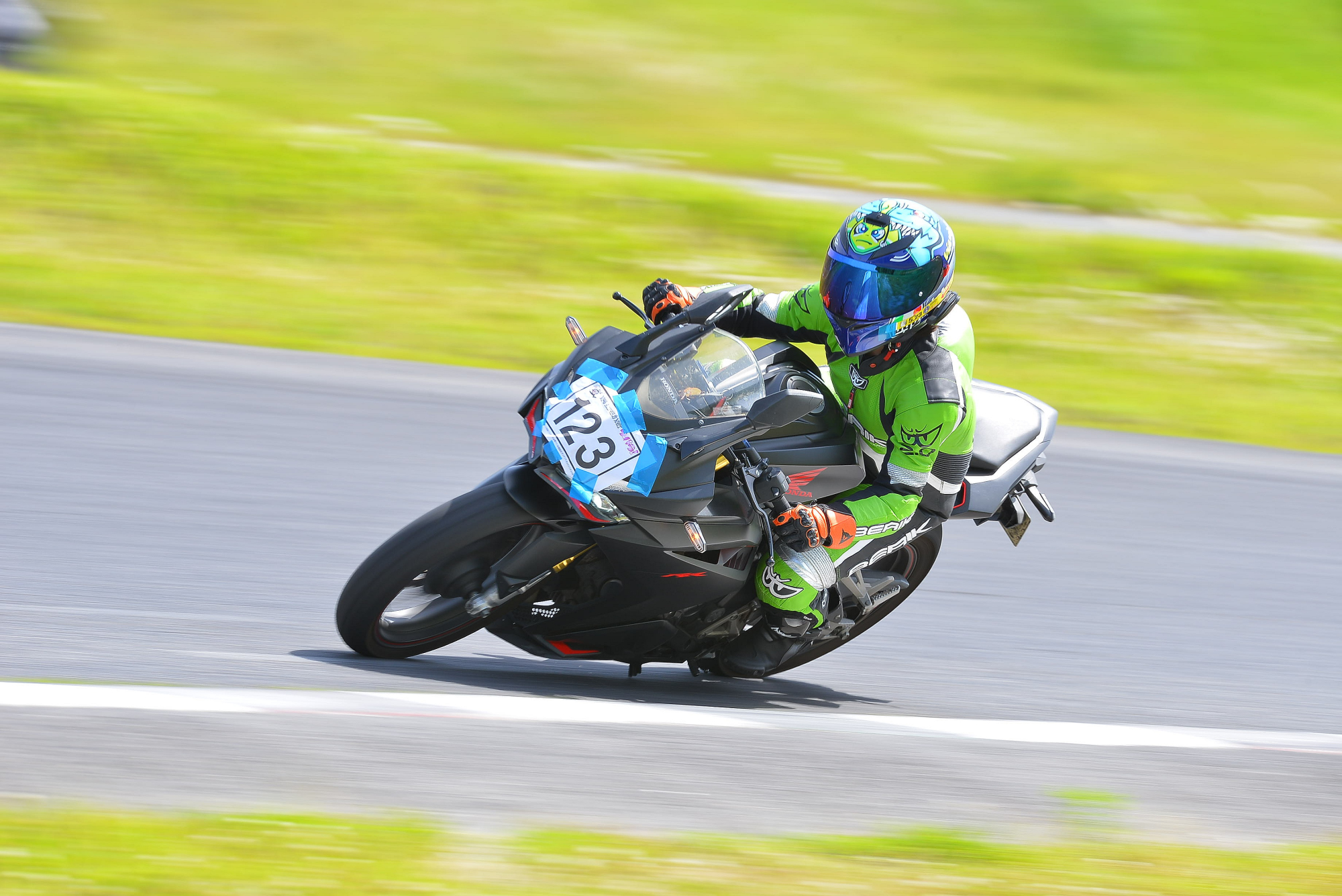 D8J_1082.JPG