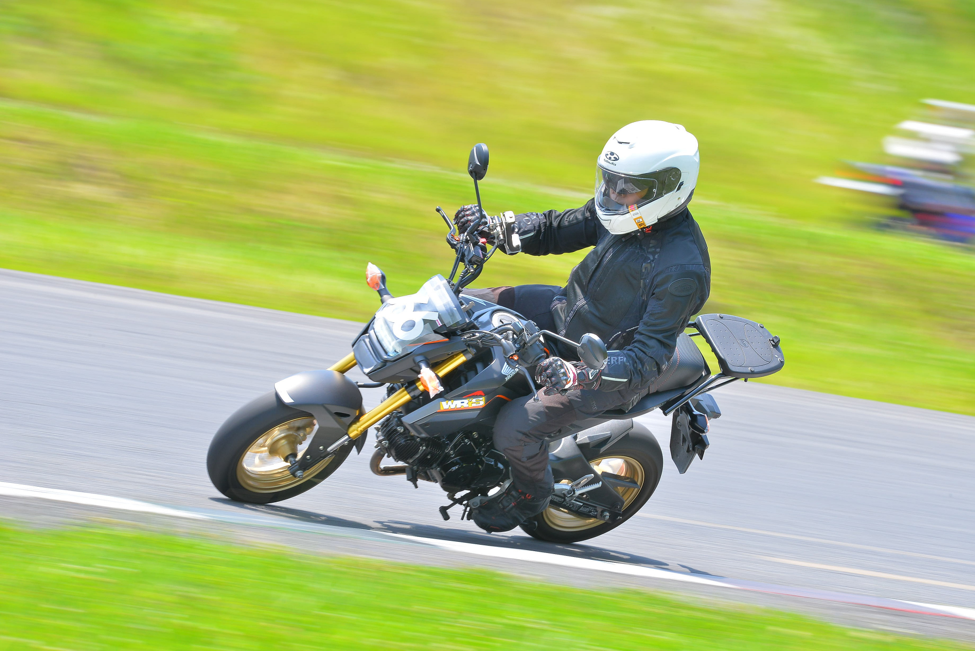 D8J_0115.JPG