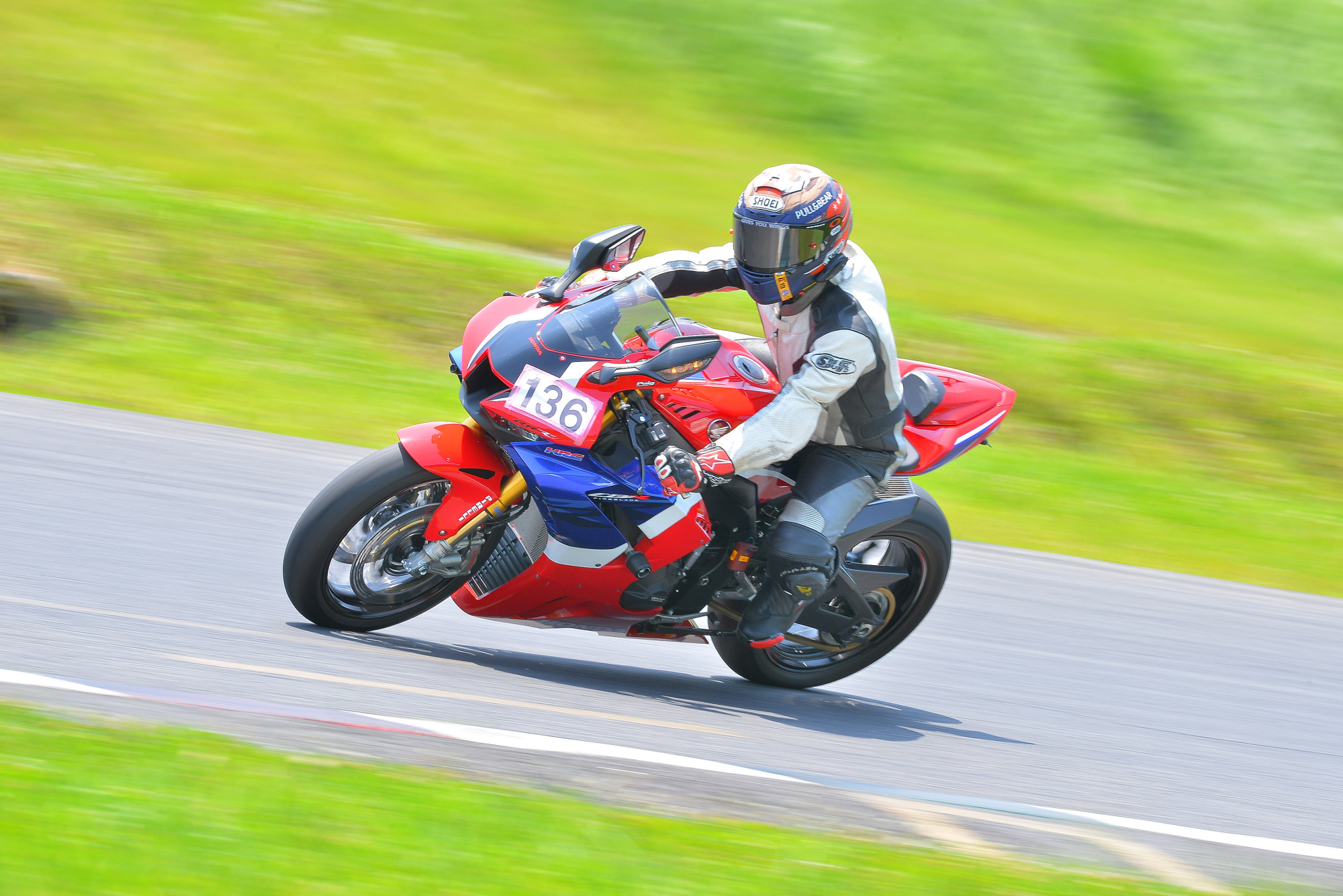 D8J_0136.JPG