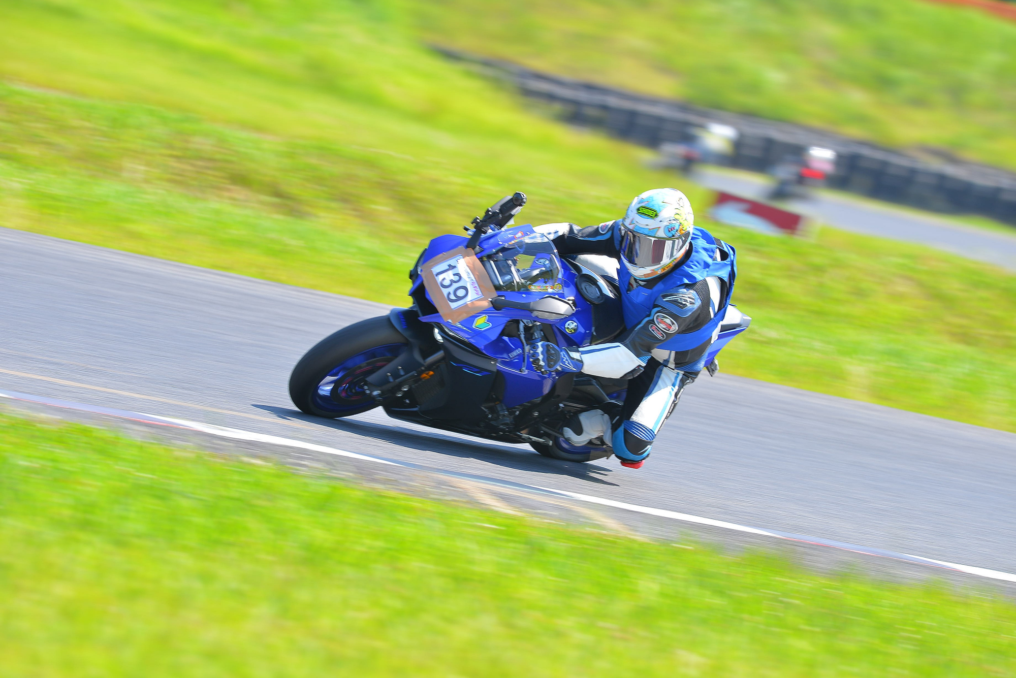 D8J_1216.JPG