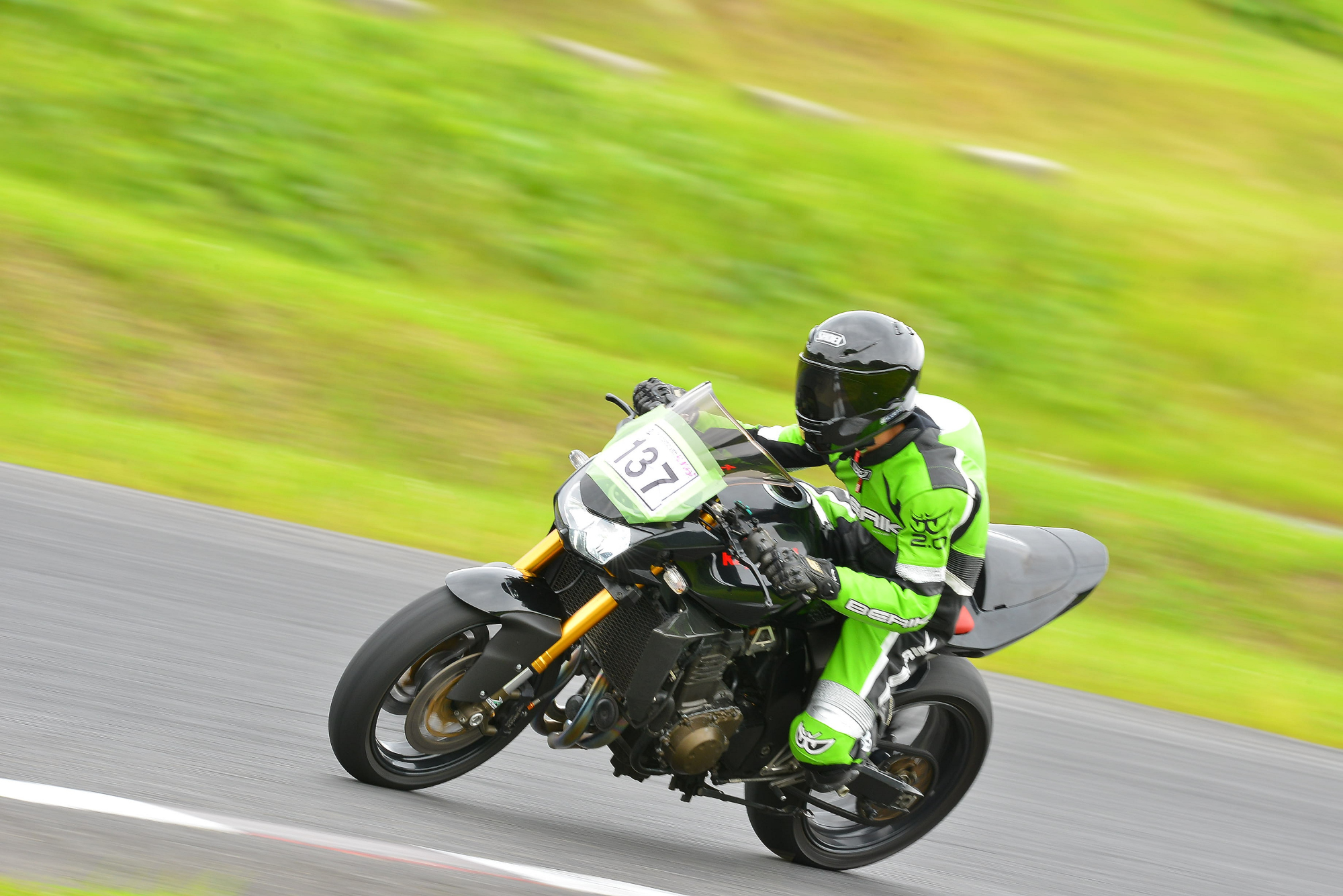 D8J_0002.JPG