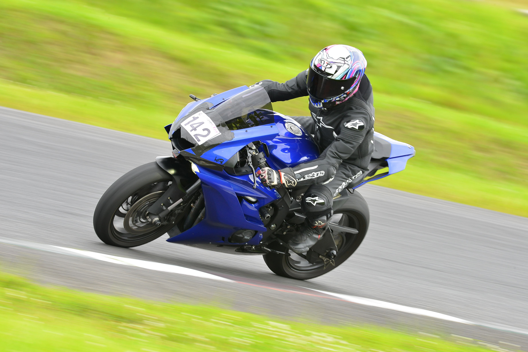 D8J_0013.JPG