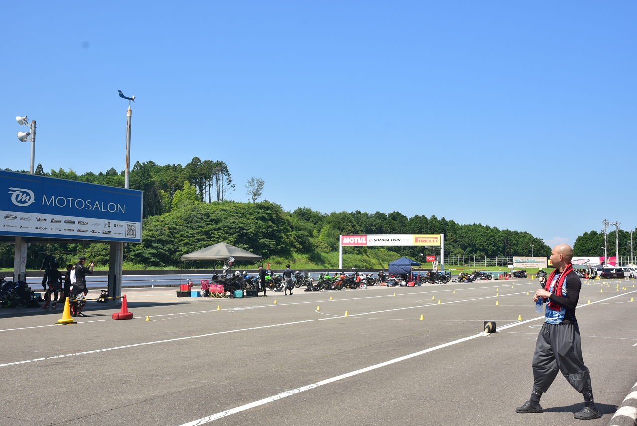 D72_4569.JPG