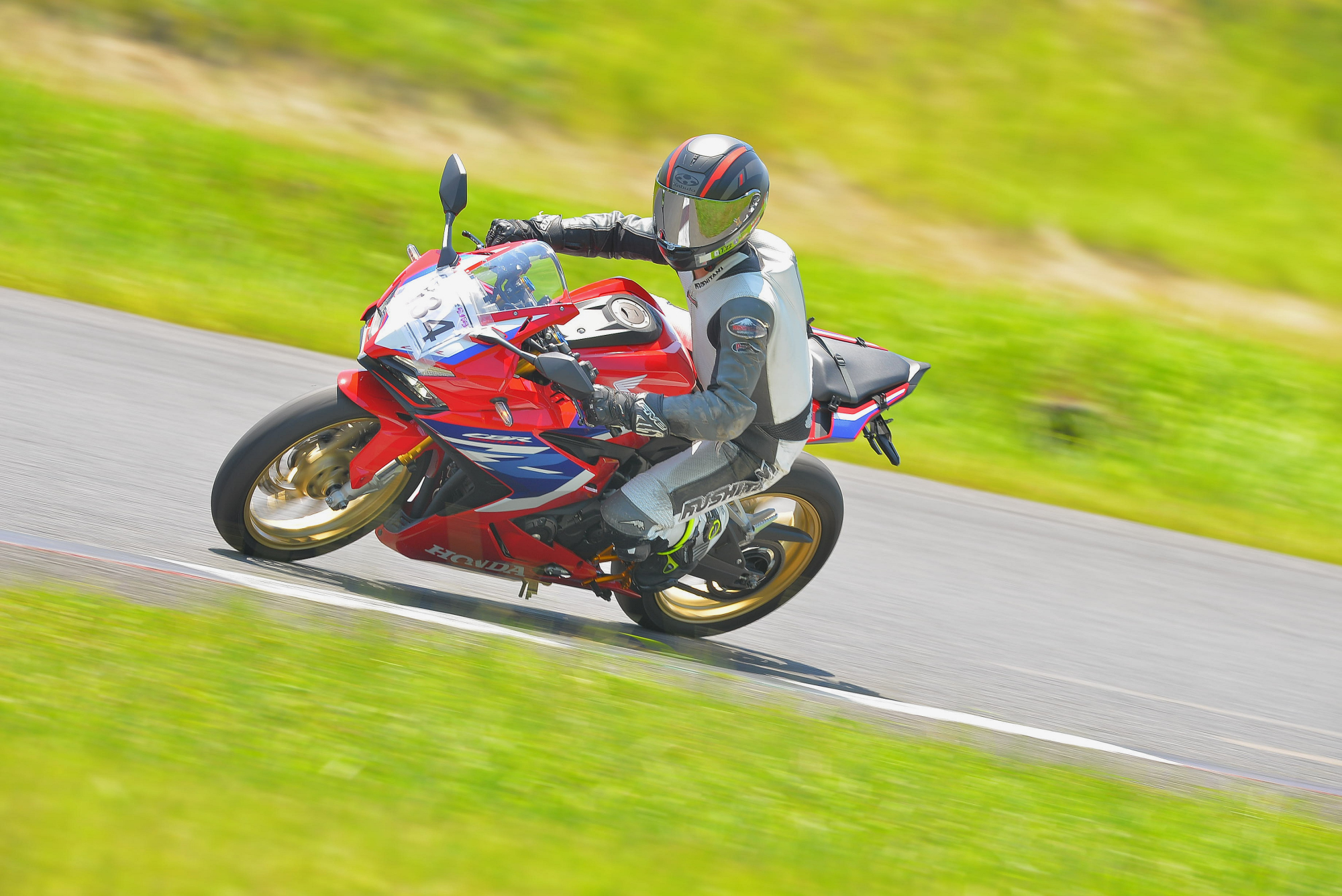 D8J_0332.JPG