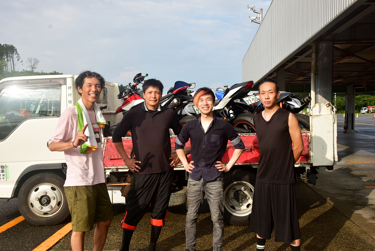 D72_5677.JPG