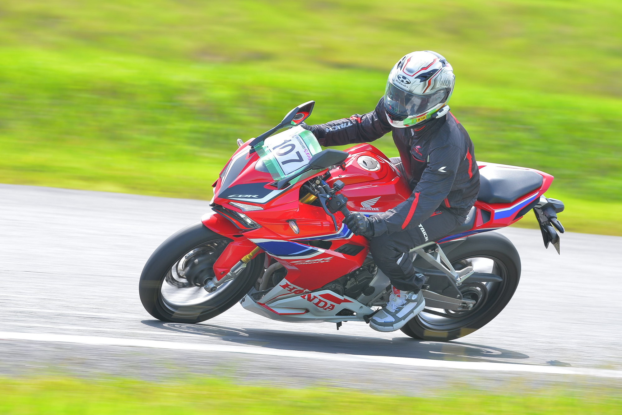 D8J_0042.JPG