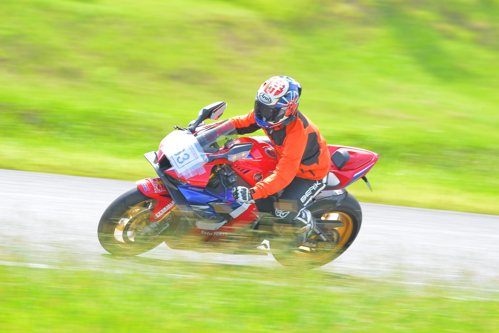 D8J_0124.JPG