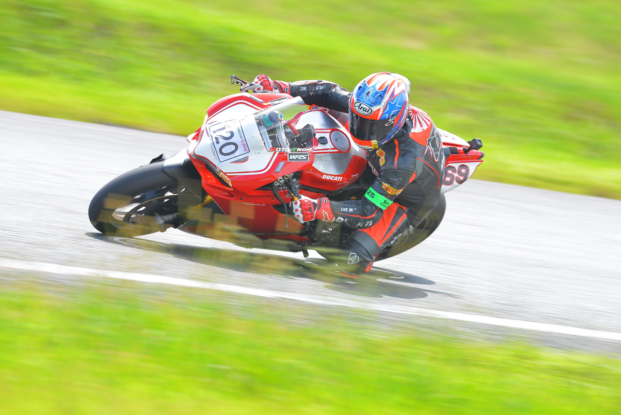 D8J_0574.JPG