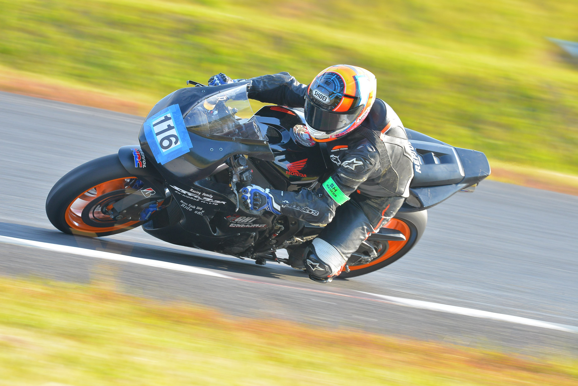 D8J_0329.JPG
