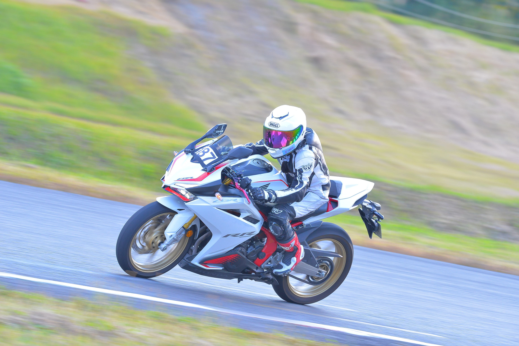 D8J_0575.JPG