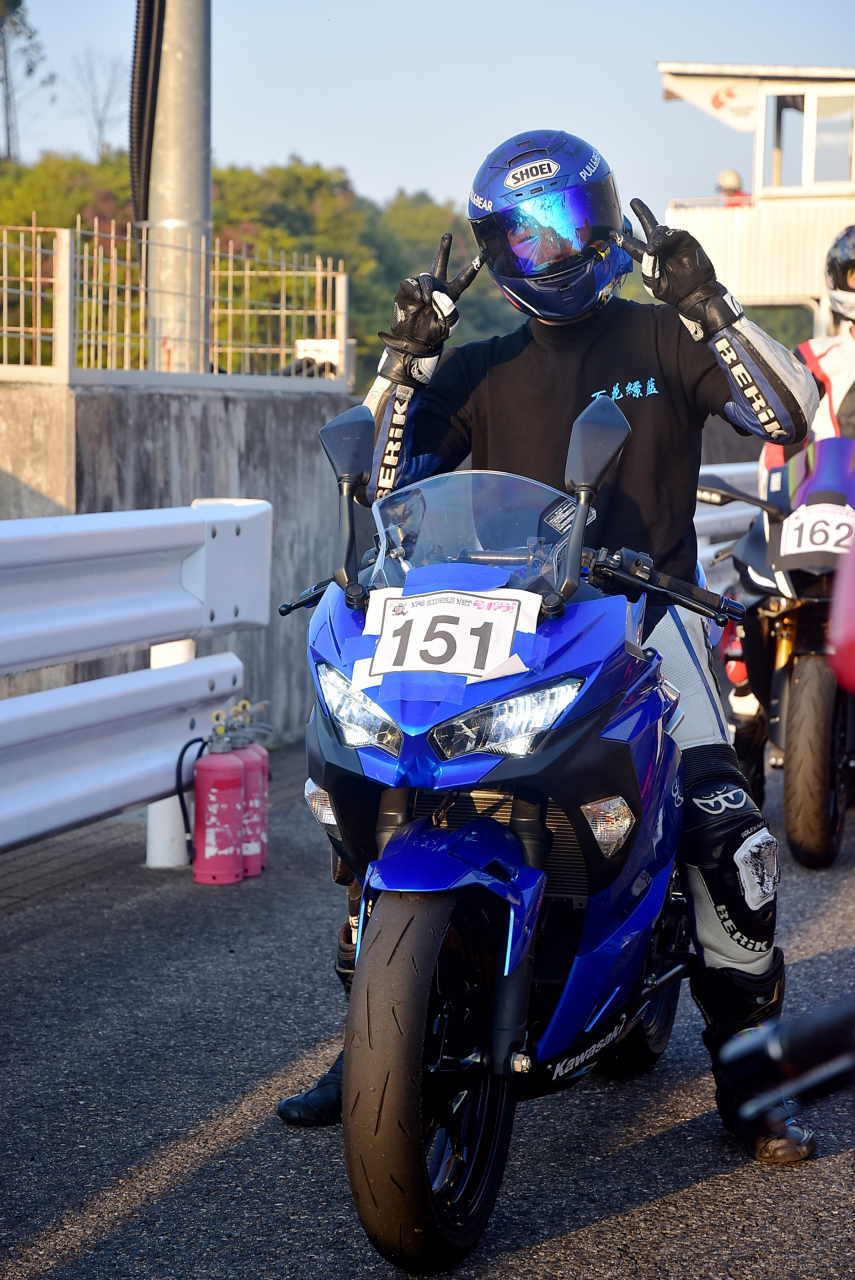 D72_6881.JPG