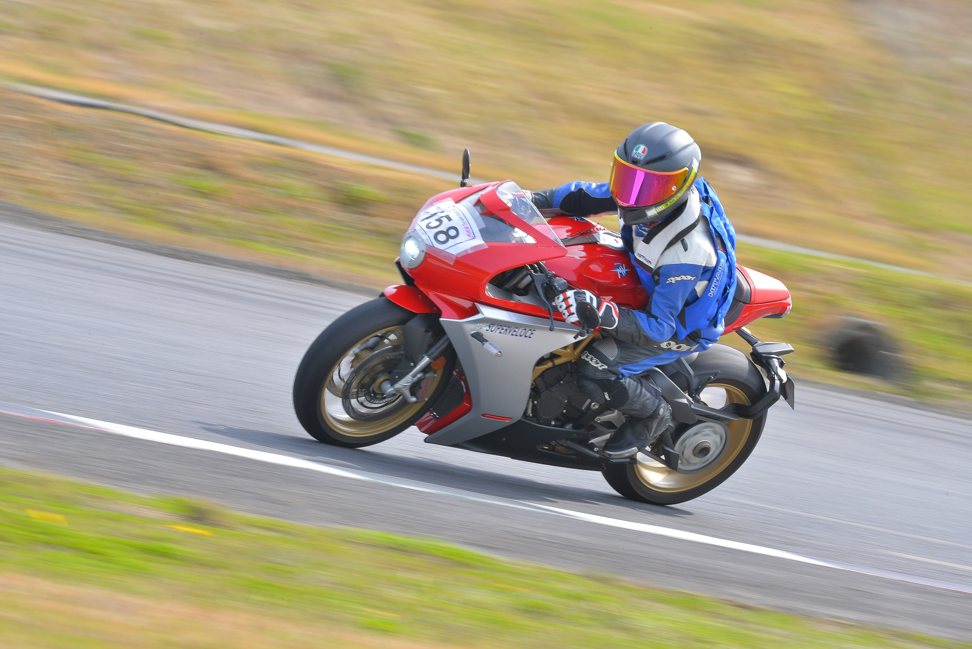 D8J_0173.JPG