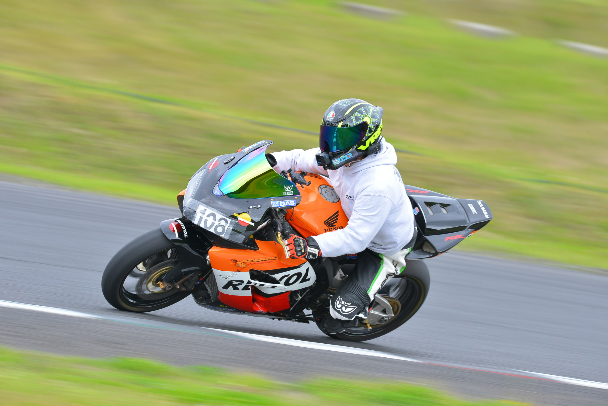 D8J_0104.JPG
