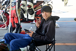 D72_8898_thumb.png
