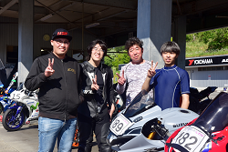 D72_9530_thumb.png
