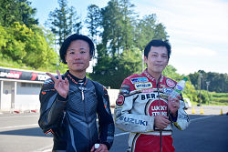 D72_9585_thumb.png