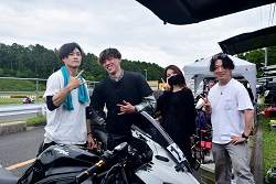 D72_9731_thumb.png