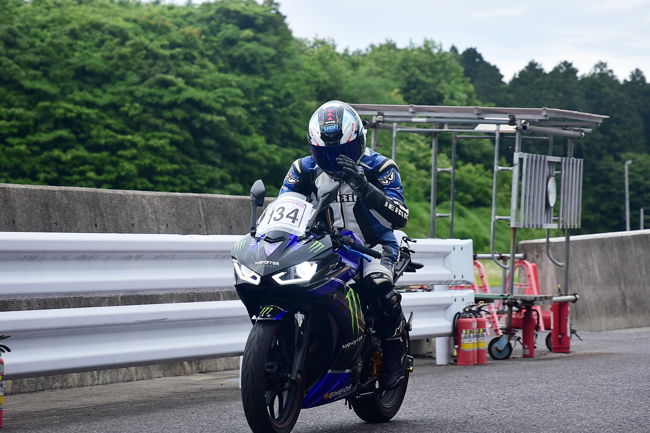 D72_9855.JPG