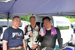 D72_9977_thumb.png