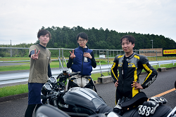 D72_0669_thumb.png