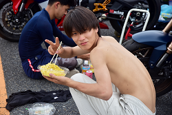 D72_0676_thumb.png