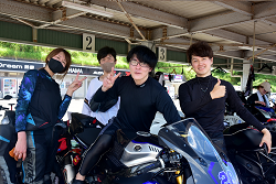 D72_1112_thumb.png