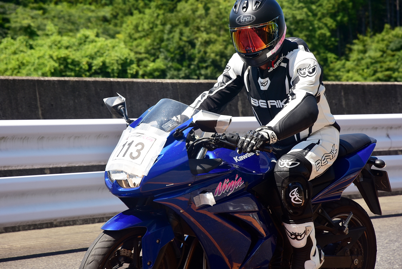 D72_1202.JPG