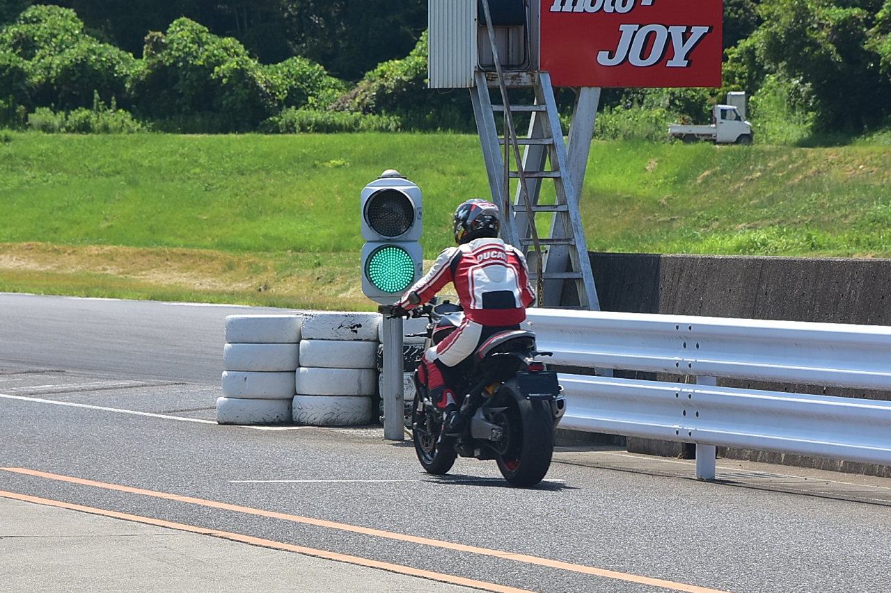 D72_1283.JPG
