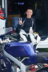 D72_1885_thumb.png