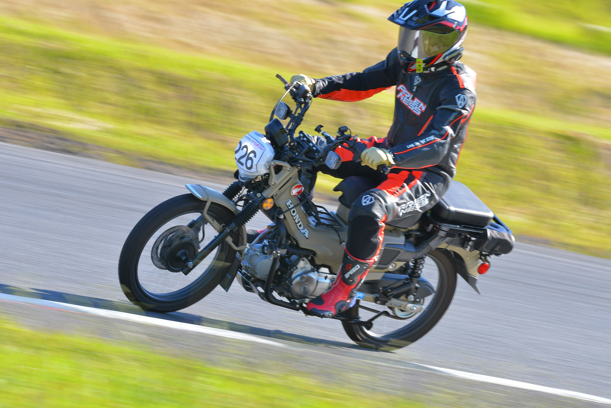 D8J_0123.JPG