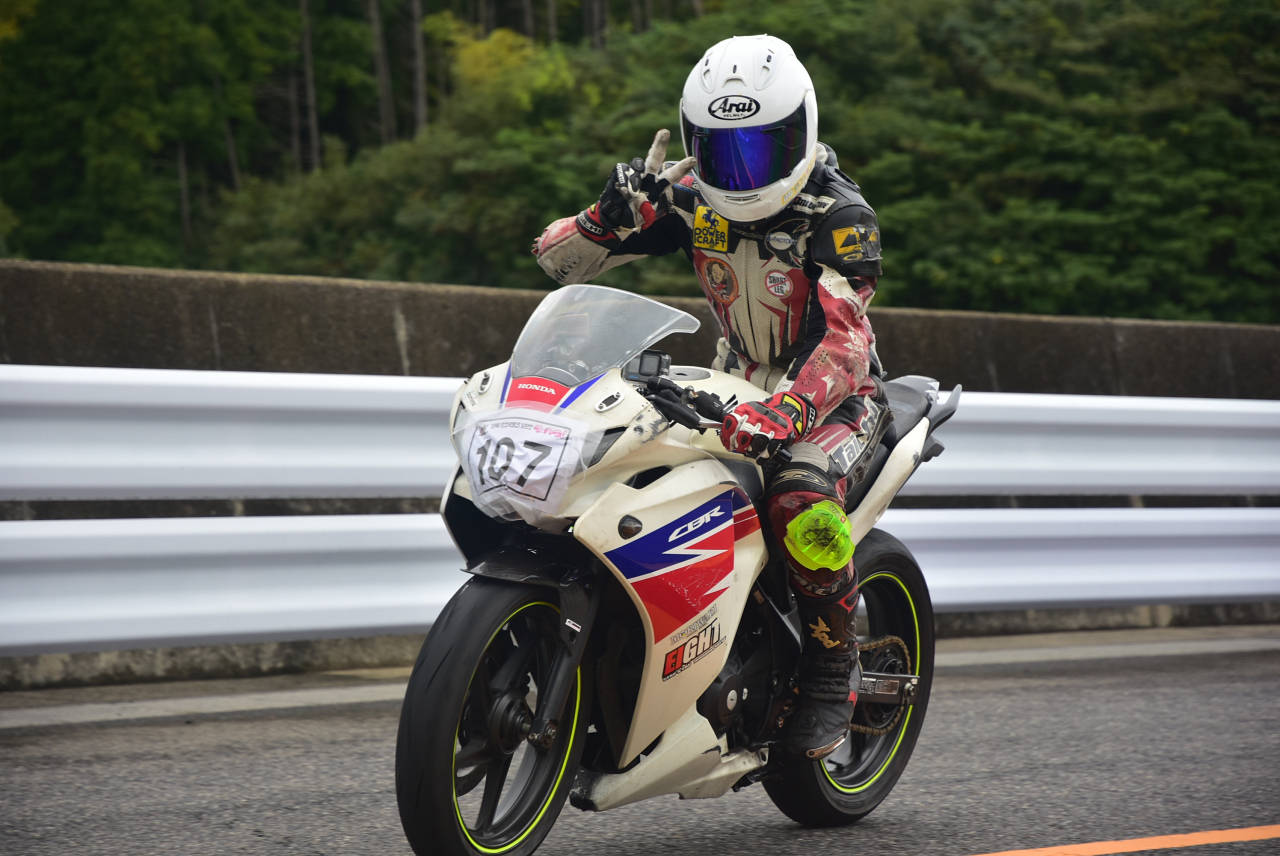 D72_3744.JPG
