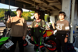 D72_4912_thumb.png