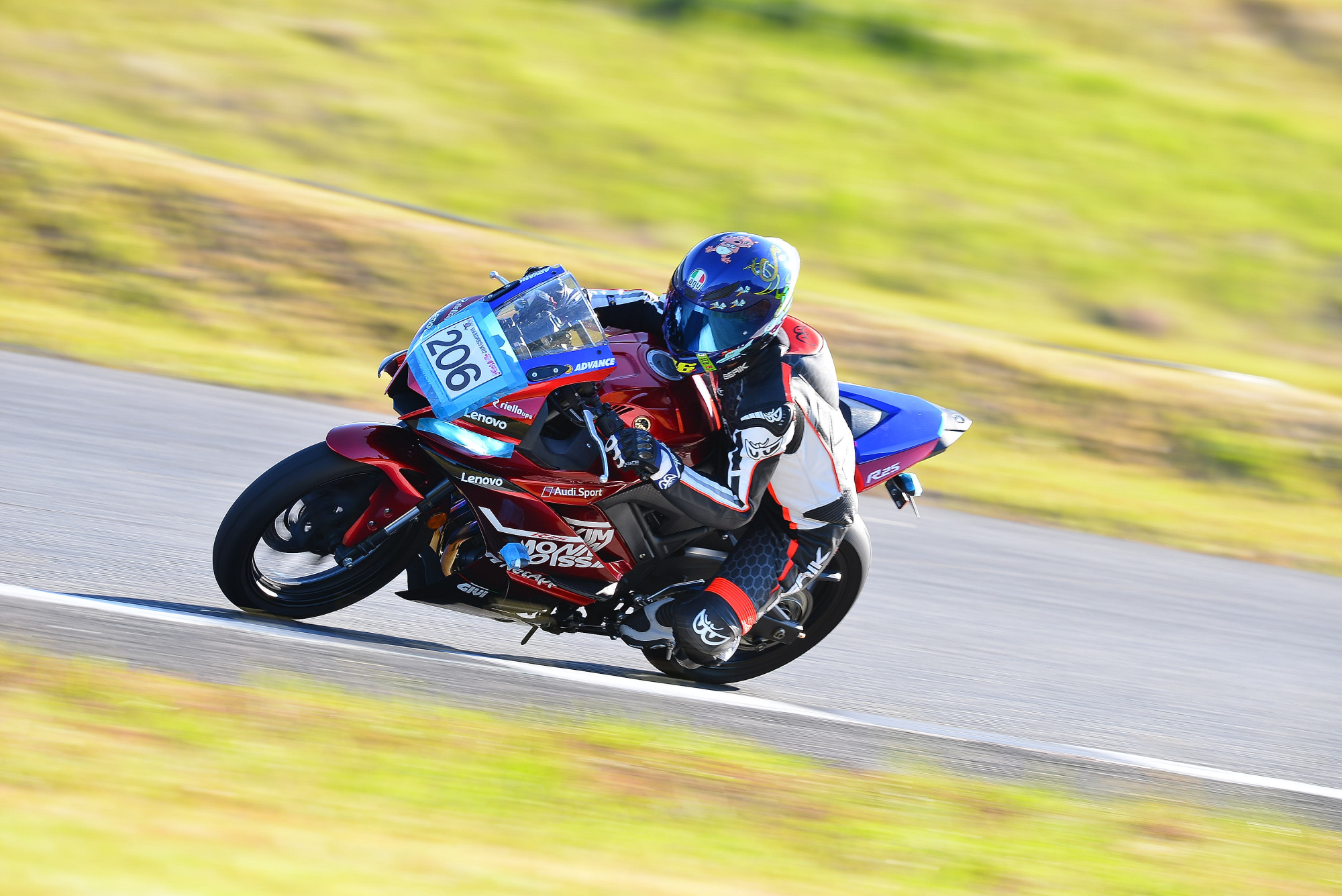 D8J_0702.JPG