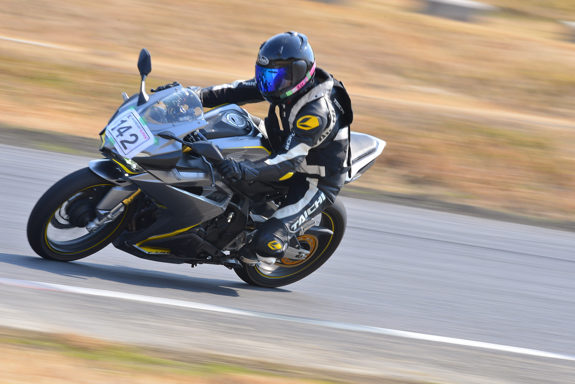 D8J_0172.JPG
