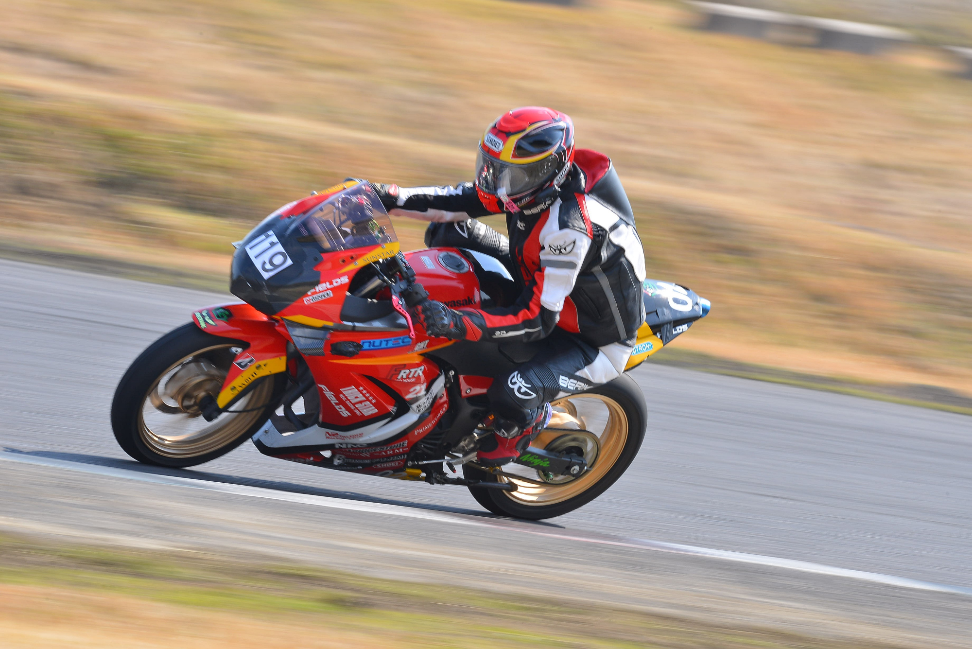 D8J_0242.JPG