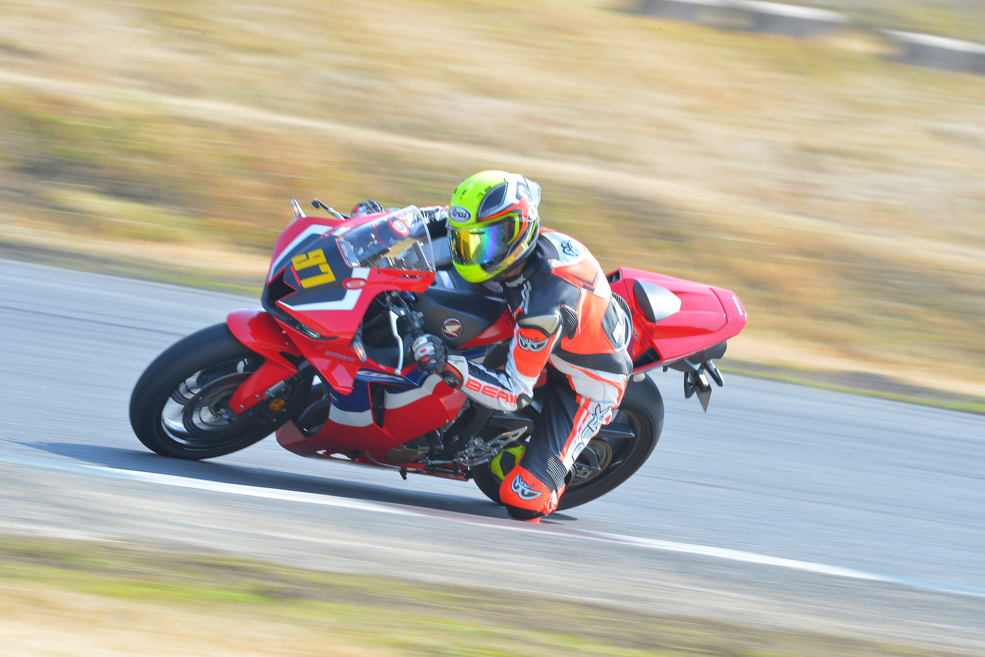 D8J_0382.JPG