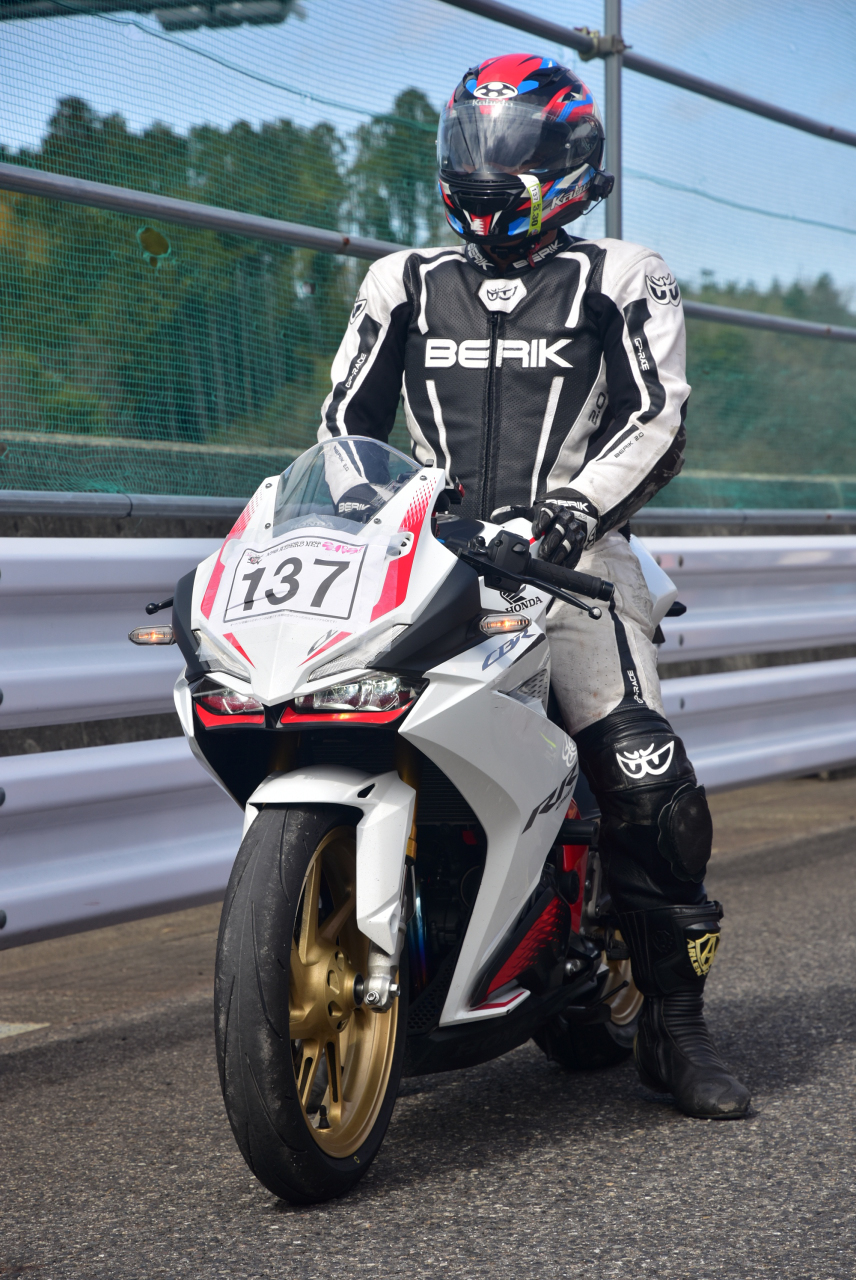 D72_7171.JPG