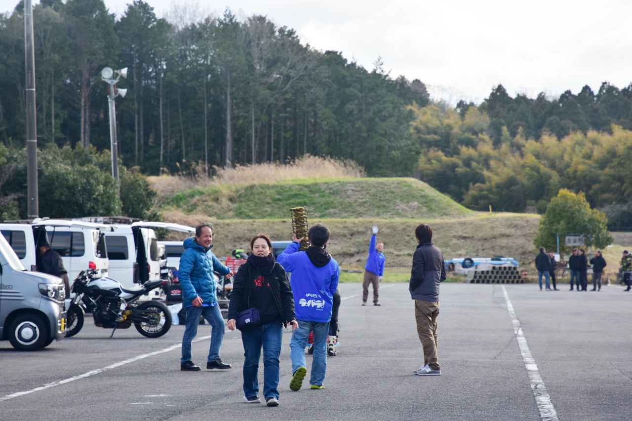D72_7319.JPG